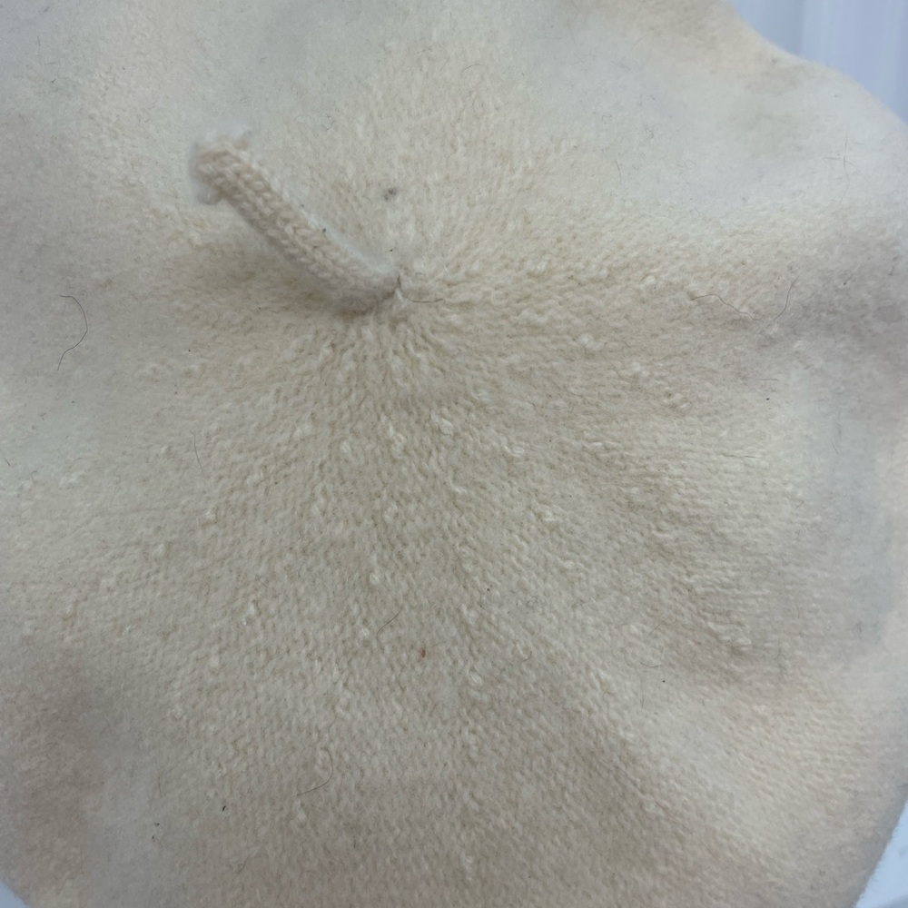 Forbusite Women’s Cream Beret - Picture 7 of 12